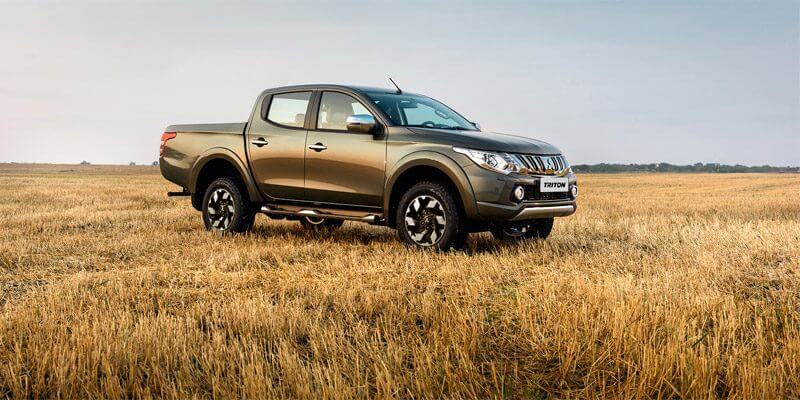 Mitsubishi Triton GLX dual cab 4x4 auto 2016 review  CarsGuide